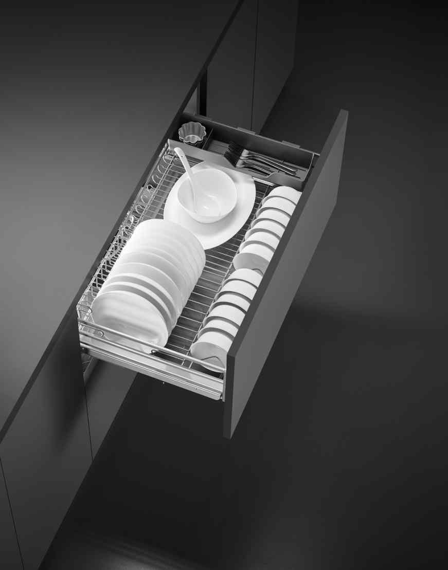 Platinum drawer basket